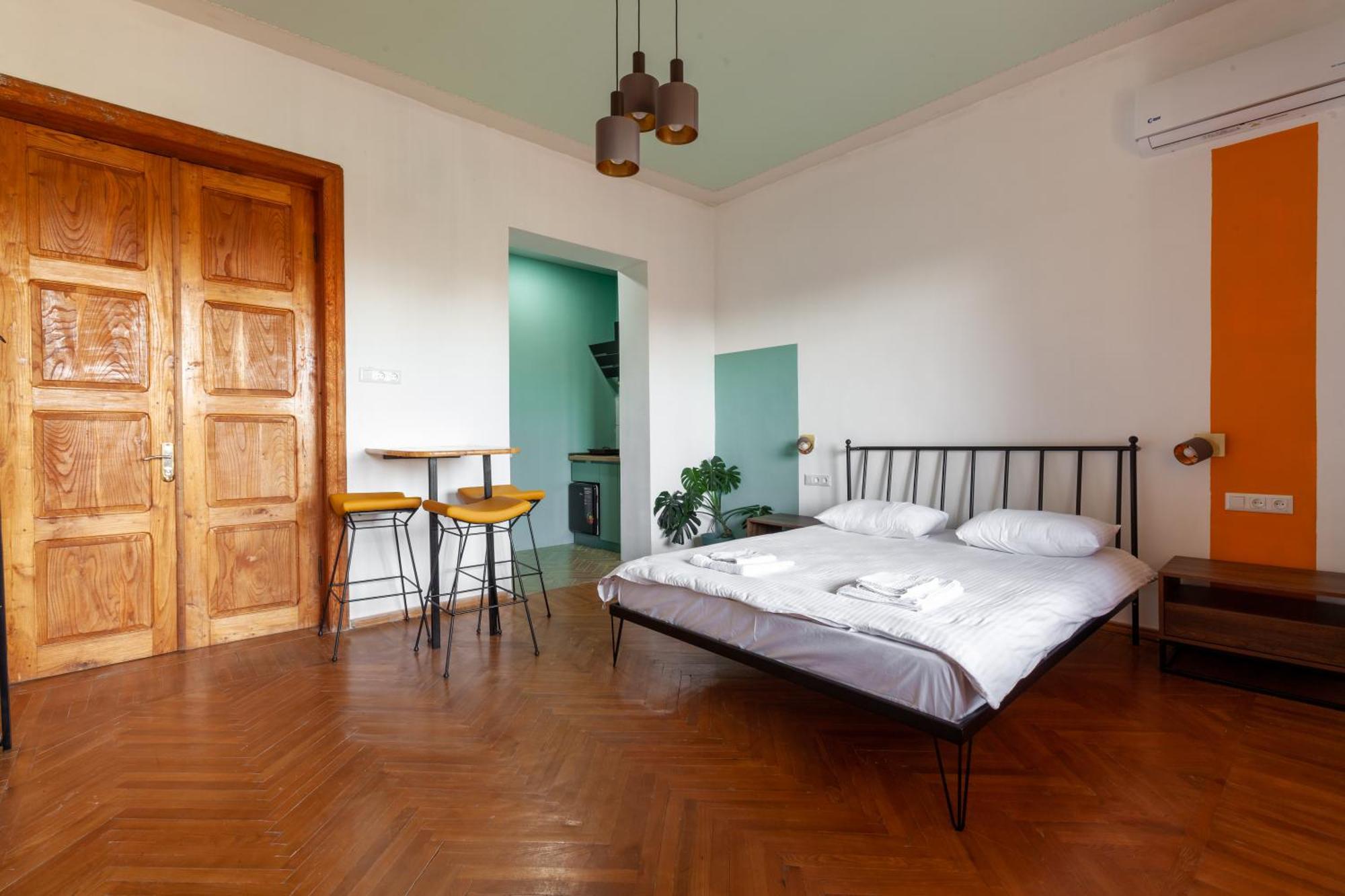 Stepin Garden Apartment Kutaisi Bagian luar foto