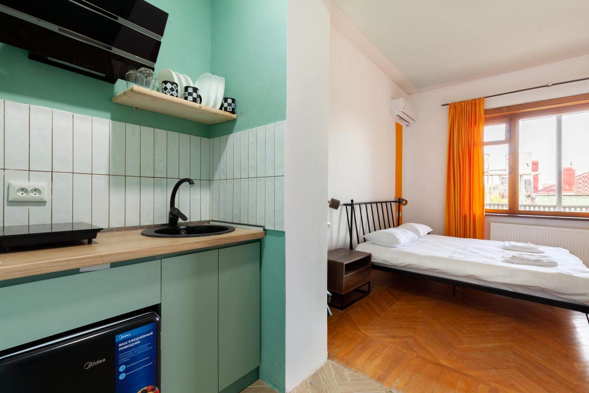 Stepin Garden Apartment Kutaisi Bagian luar foto