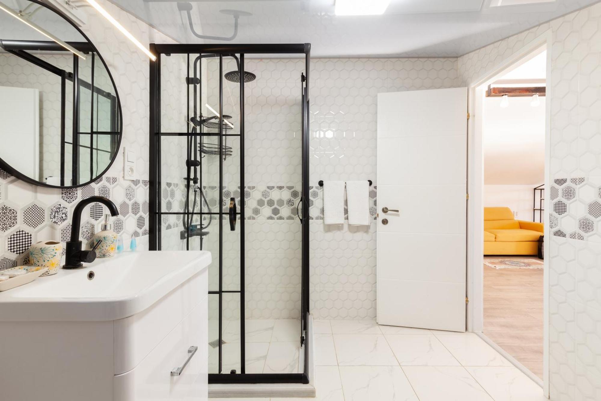 Stepin Garden Apartment Kutaisi Bagian luar foto